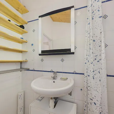 Maison Proche De La Avec Jardin Pour 4 Feriehus *